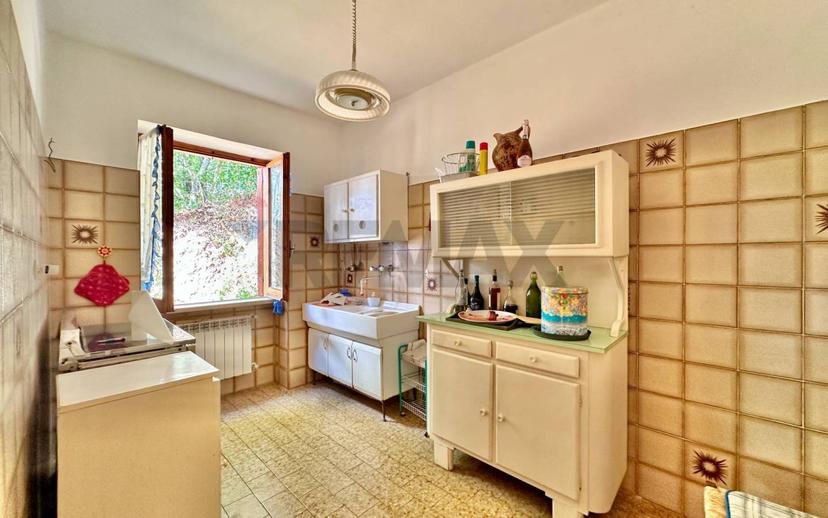 Villa bifamiliare, buono stato, 228 m², Oliveto, Torricella in Sabina — foto 7 di 51