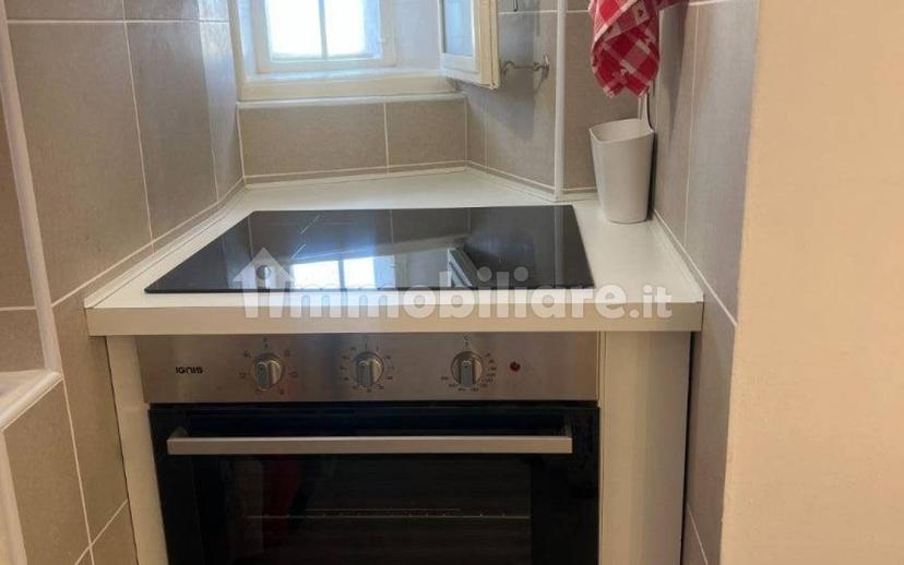 Bilocale via dei Crociferi 1, Città Vecchia, Trieste — foto 11 di 24