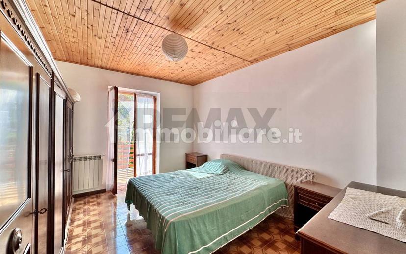 Villa bifamiliare, buono stato, 228 m², Oliveto, Torricella in Sabina — foto 17 di 51