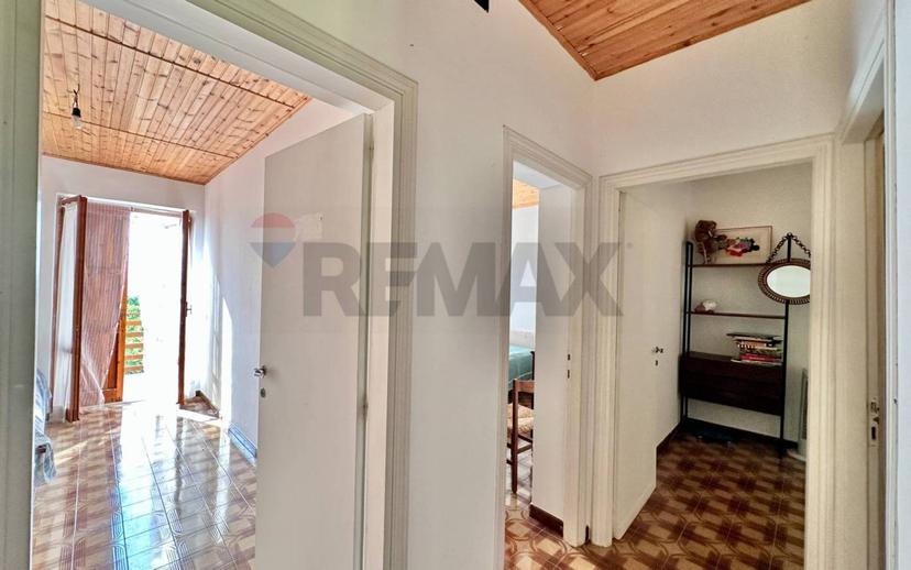 Villa bifamiliare, buono stato, 228 m², Oliveto, Torricella in Sabina — foto 18 di 51