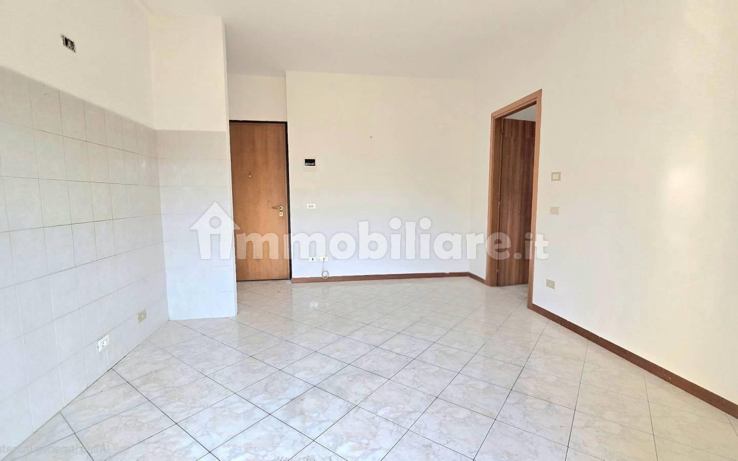 Bilocale via Lega Lombarda, Centro, Sant'Angelo Lodigiano