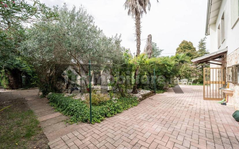 Villa unifamiliare via Iv Novembre 6, San Giorgio Bigarello — foto 23 di 41