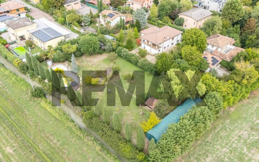 Villa unifamiliare via Iv Novembre 6, San Giorgio Bigarello — foto 5 di 41