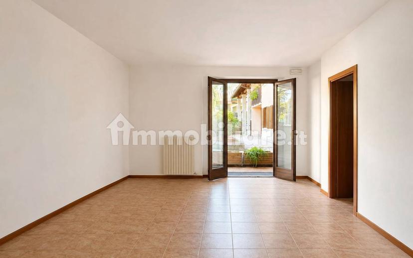 Trilocale via Giacomo Matteotti 10, Centro, Sant'Ambrogio di Valpolicella — foto 17 di 19