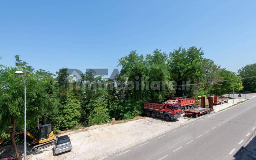Quadrilocale Contrada Blanzano 47, Centro, Penne — foto 39 di 39