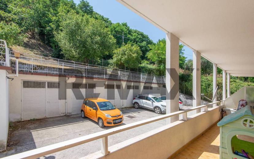 Quadrilocale Contrada Blanzano 47, Centro, Penne — foto 27 di 39