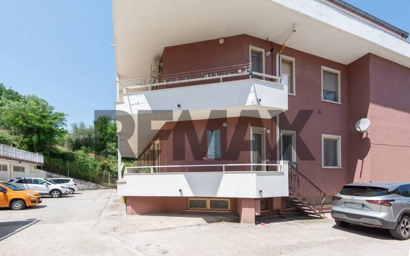 Quadrilocale Contrada Blanzano 47, Centro, Penne — foto 14 di 39