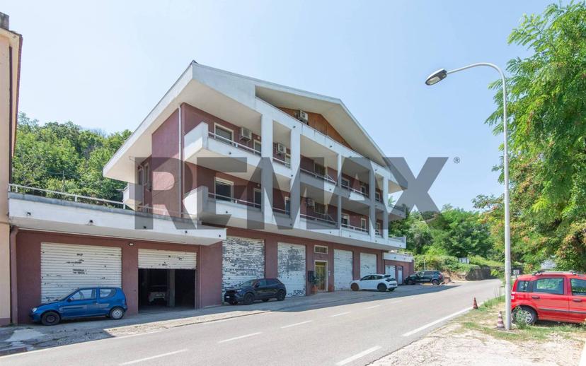 Quadrilocale Contrada Blanzano 47, Centro, Penne — foto 22 di 40