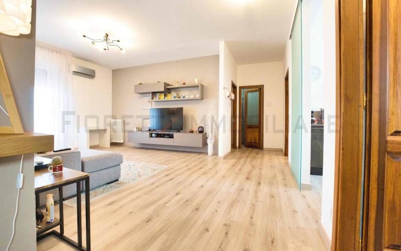 Quadrilocale viale della Repubblica 21B, Centro, Piombino — foto 5 di 38
