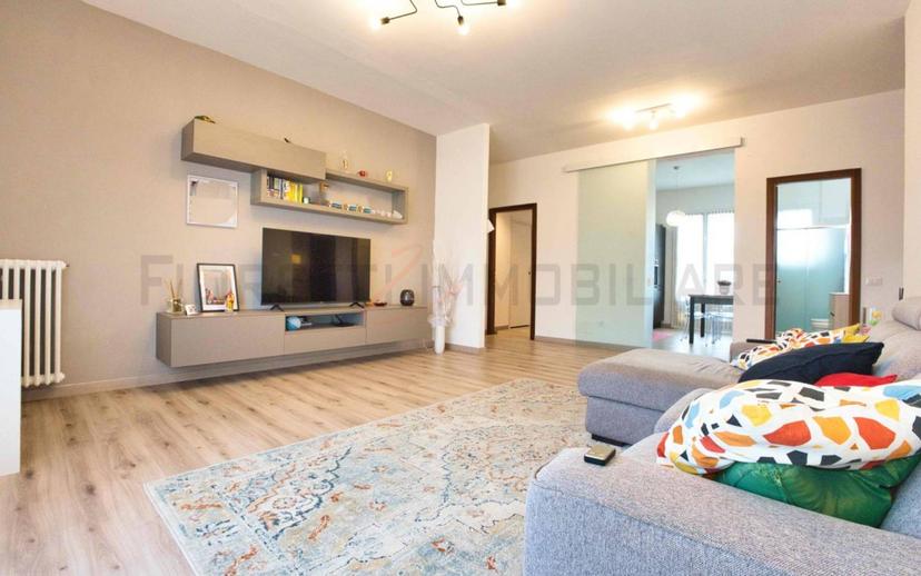 Quadrilocale viale della Repubblica 21B, Centro, Piombino — foto 7 di 38