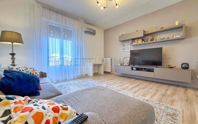Quadrilocale viale della Repubblica 21B, Centro, Piombino — foto 12 di 38