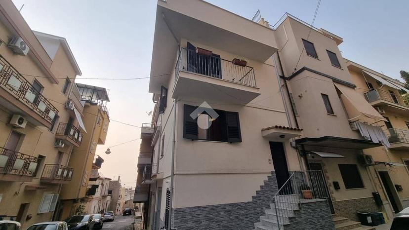 Terratetto plurifamiliare via Umberto I 26, Centro, Bagnara Calabra — foto 5 di 23