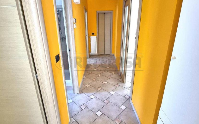 Trilocale ottimo stato, piano rialzato, Tiburtina, Pescara — foto 10 di 19
