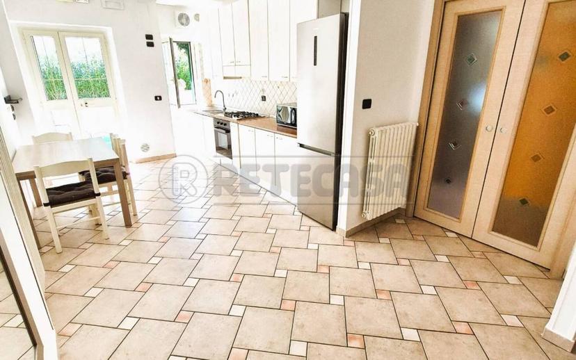 Trilocale ottimo stato, piano rialzato, Tiburtina, Pescara — foto 17 di 19