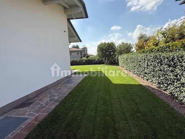 Villa unifamiliare, ottimo stato, 325 m², Centro, Bolgare — foto 35 di 43