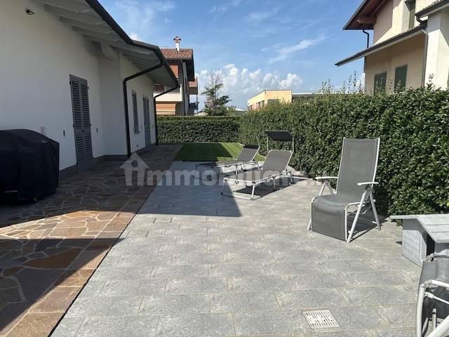 Villa unifamiliare, ottimo stato, 325 m², Centro, Bolgare — foto 39 di 43