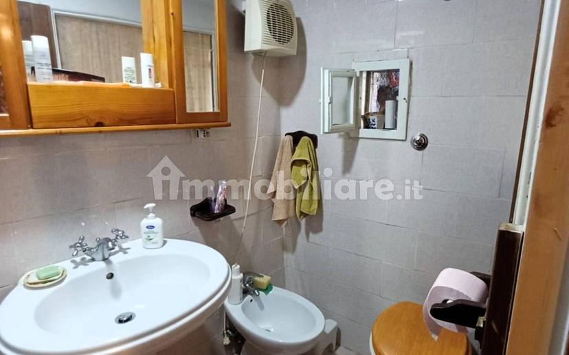 Bilocale piazza del Prato, Centro, Caprarola — foto 8 di 26