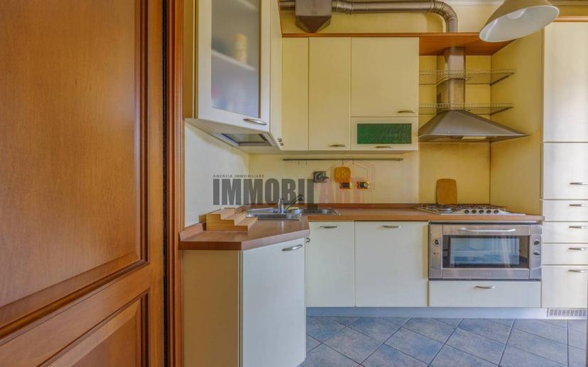 Trilocale via Martiri Della Bettola 22, Baragalla - Canalina, Reggio Emilia — foto 8 di 30