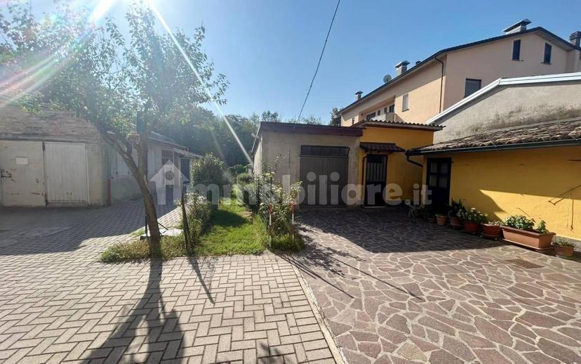 Terratetto unifamiliare Strada Montanara 316, Campus - Gaione, Parma — foto 10 di 16