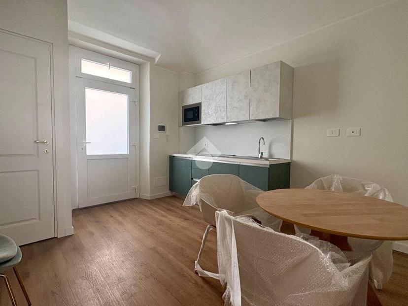 Bilocale vicolo Cavalieri di Malta 4, Corso alla Vittoria - Parco della Resistenza, Asti — foto 3 di 16