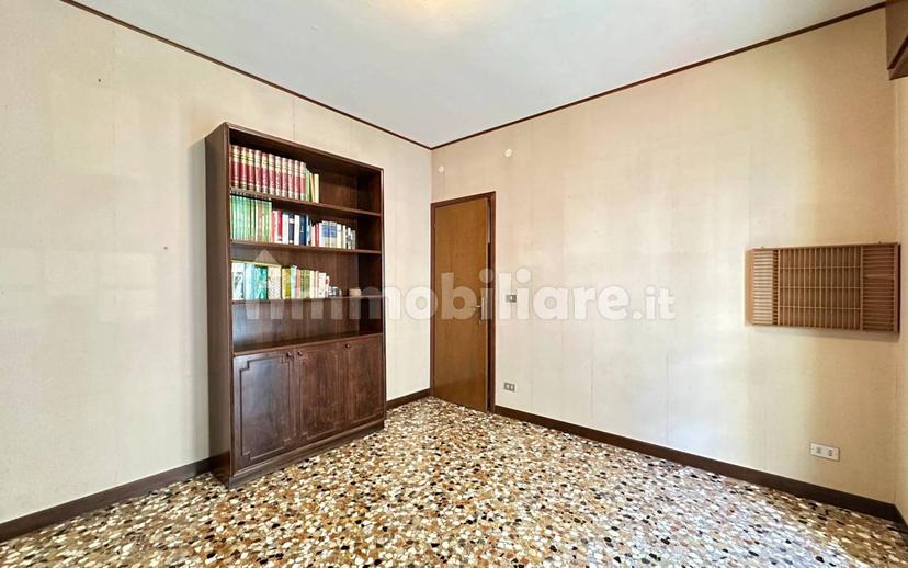 Appartamento via Andrea Costa, Mestre, Venezia — foto 3 di 24