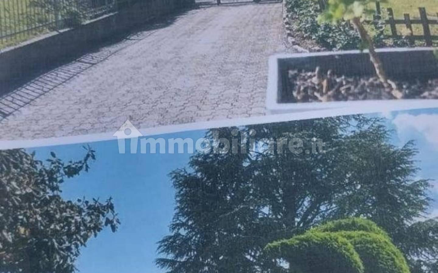 Appartamento in villa via Giovanni Battista De Gaspari, Centro, Levico Terme