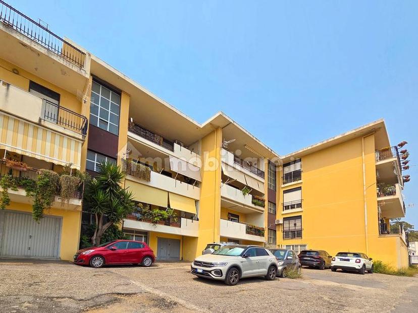 Trilocale via Consolare Pompea 963, Villaggio Pace, Messina — foto 18 di 37