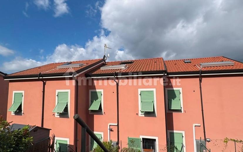 Terratetto unifamiliare via Valle 6, Centro, Vezzano Ligure — foto 10 di 32