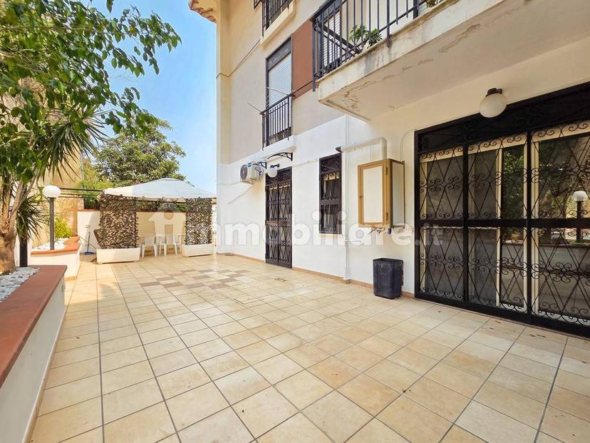 Trilocale via Consolare Pompea 963, Villaggio Pace, Messina — foto 4 di 37