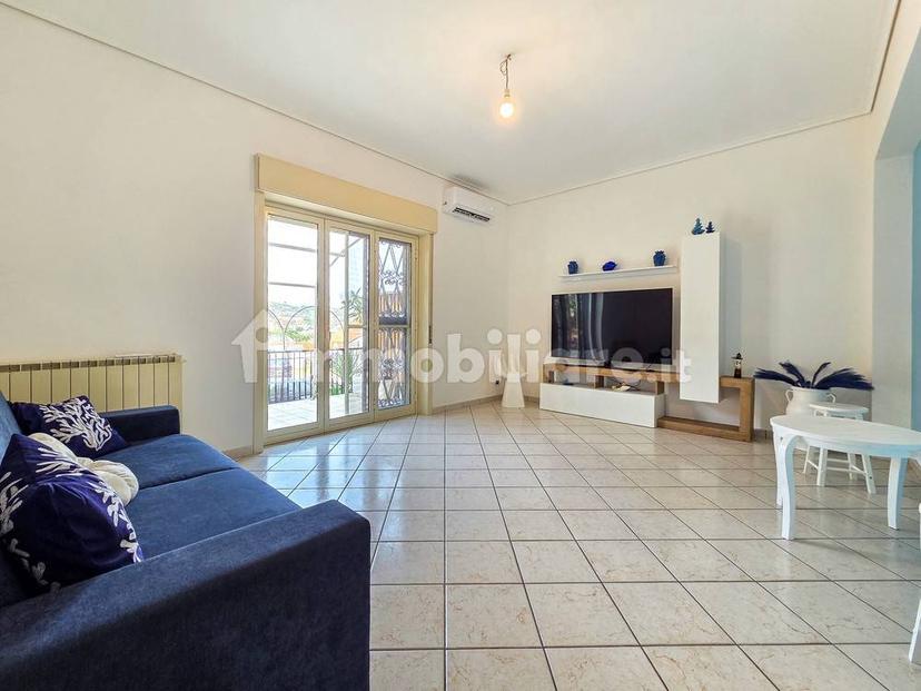 Trilocale via Consolare Pompea 963, Villaggio Pace, Messina — foto 27 di 37