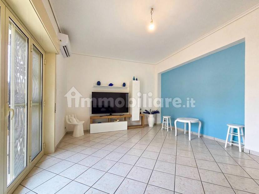 Trilocale via Consolare Pompea 963, Villaggio Pace, Messina — foto 9 di 37