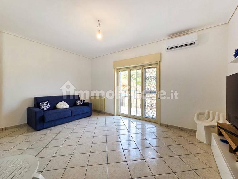 Trilocale via Consolare Pompea 963, Villaggio Pace, Messina — foto 13 di 37