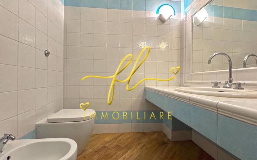 Appartamento ottimo stato, seminterrato, Castiglioncello, Rosignano Marittimo — foto 4 di 23