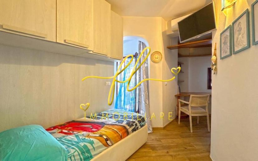 Appartamento ottimo stato, seminterrato, Castiglioncello, Rosignano Marittimo — foto 3 di 23