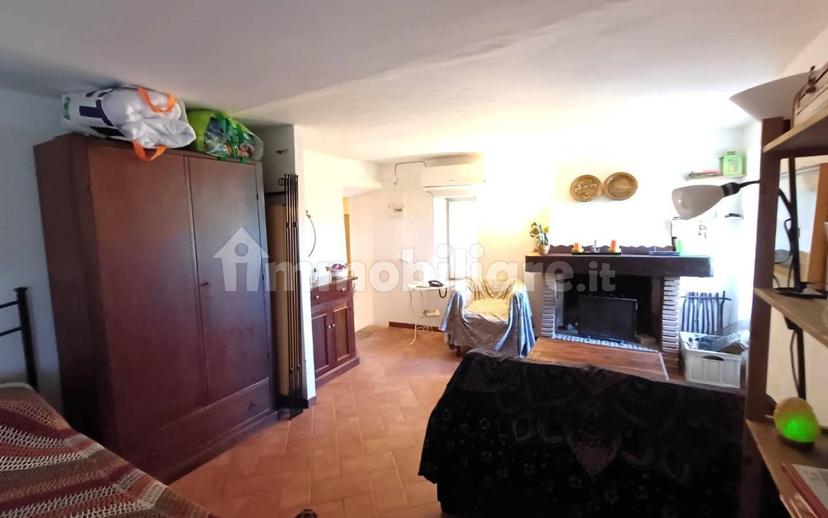 Bilocale piazza del Prato, Centro, Caprarola — foto 18 di 26