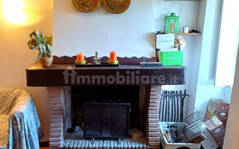 Bilocale piazza del Prato, Centro, Caprarola — foto 5 di 26