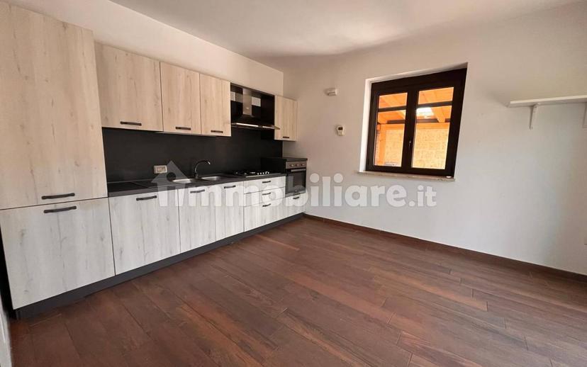 Villa bifamiliare via Serritello 3, Pratola Serra — foto 3 di 27
