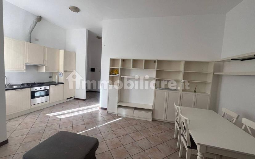 Bilocale via Camillo Benso di Cavour 89, Saronno — foto 8 di 14