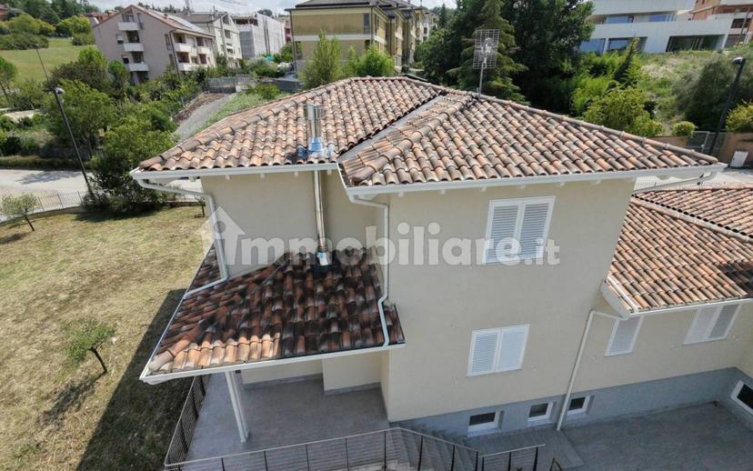 Appartamento via Bocci 44, Centro, Fabriano — foto 6 di 69