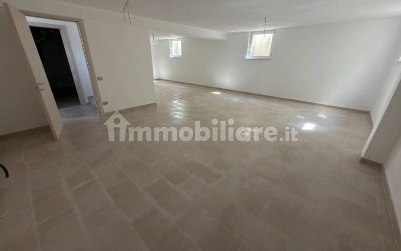 Appartamento via Bocci 44, Centro, Fabriano — foto 9 di 69