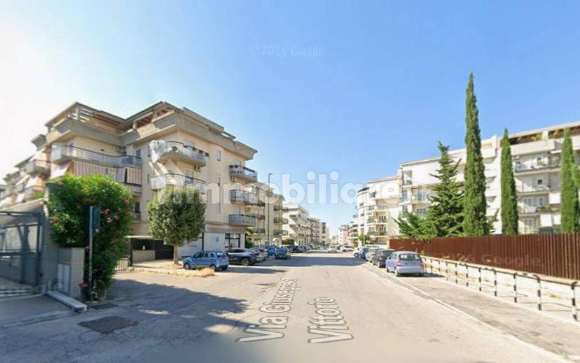 Trilocale via Giuseppe Di Vittorio 36, Trani — foto 23 di 27