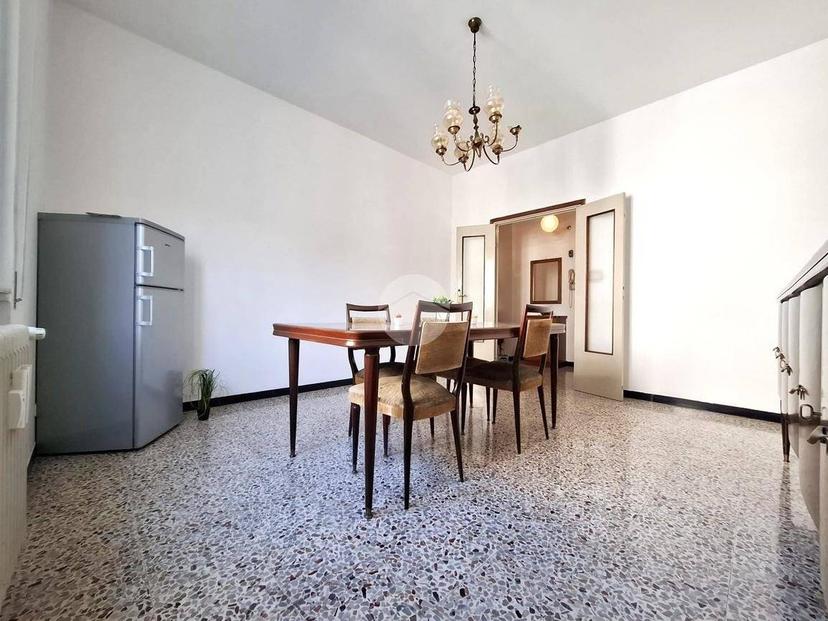 Trilocale via antonio labriola 8, Centro Storico, Voghera — foto 12 di 24