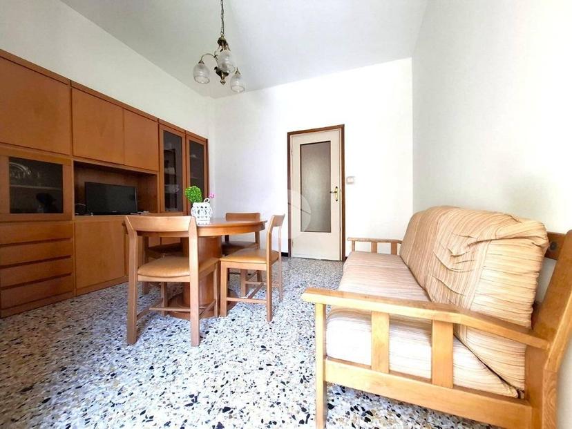 Trilocale via antonio labriola 8, Centro Storico, Voghera — foto 21 di 24