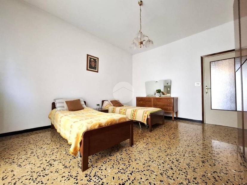 Trilocale via antonio labriola 8, Centro Storico, Voghera — foto 16 di 24