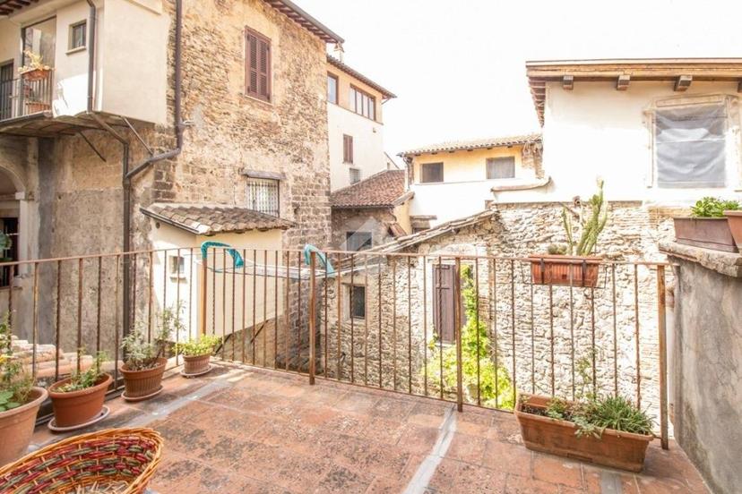 Trilocale via Roma 54, Rieti — foto 6 di 14