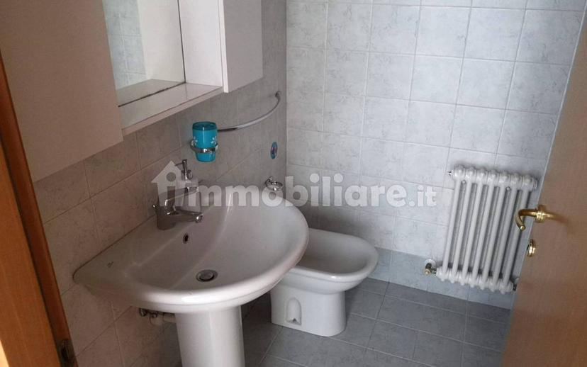 Bilocale via Monte Asolone, San Bortolo, Vicenza — foto 12 di 12