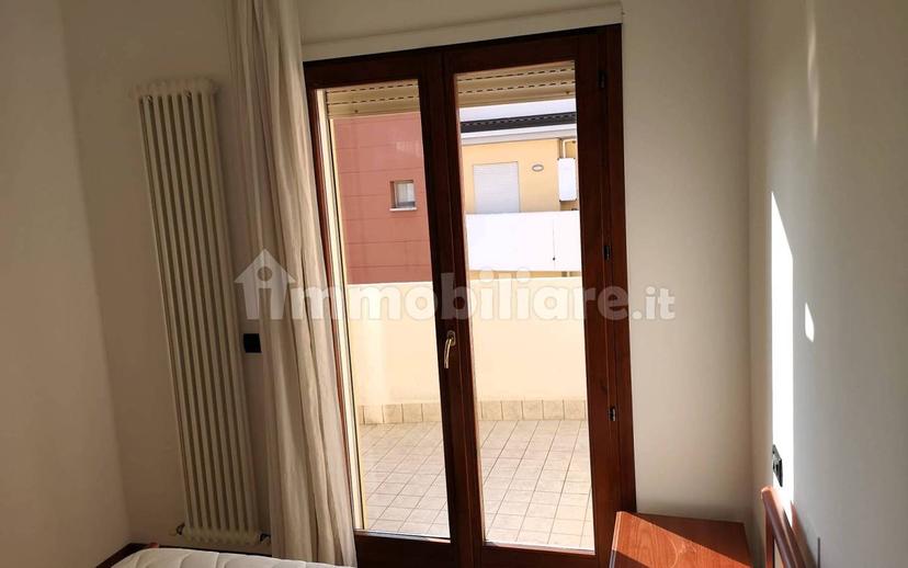 Bilocale via Monte Asolone, San Bortolo, Vicenza — foto 10 di 12