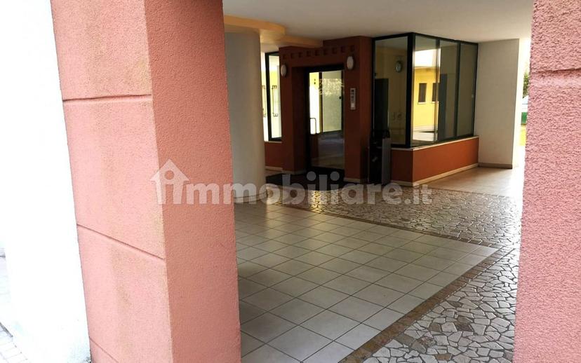 Bilocale via Monte Asolone, San Bortolo, Vicenza — foto 3 di 12
