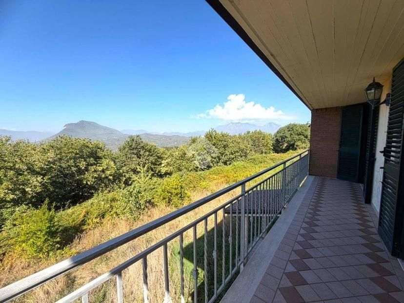 Villa unifamiliare Contrada Cesarini, Aiello del Sabato — foto 29 di 37