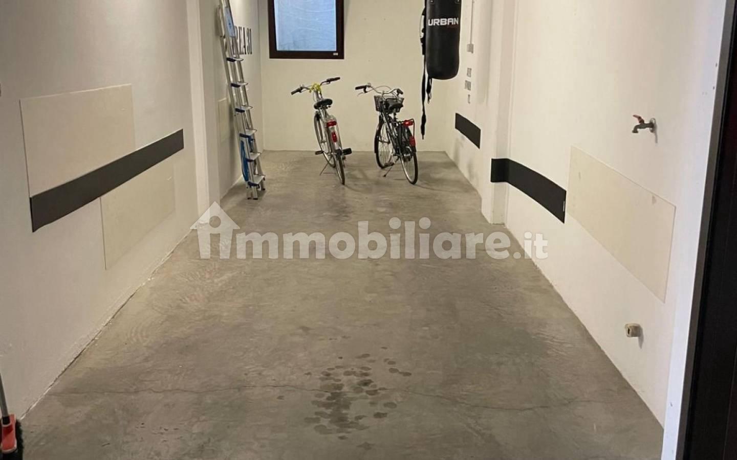 Quadrilocale ottimo stato, su più livelli, Centro, Formigine